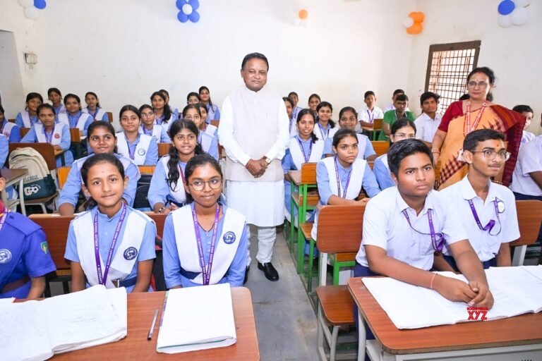 “I Was Once a Teacher Too”: CM Mohan Majhi Connects with Students on Teachers’ Day