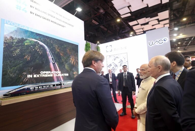 MODI-PUTIN VISIT INNOPROM EXHIBITION, PUT INDUSTRIAL COOPERATION IN FOCUS