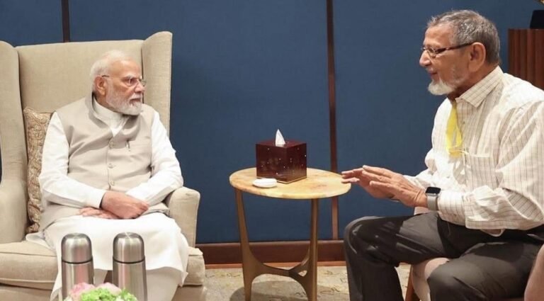 Former Vadnagar Schoolmate Meets PM Modi Over Long-Running Maharashtra Land Dispute