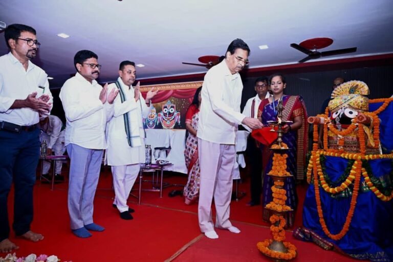 Ayurveda Could Become a Strong Link Between Traditional Wisdom and Modern Healthcare: Odisha Governor