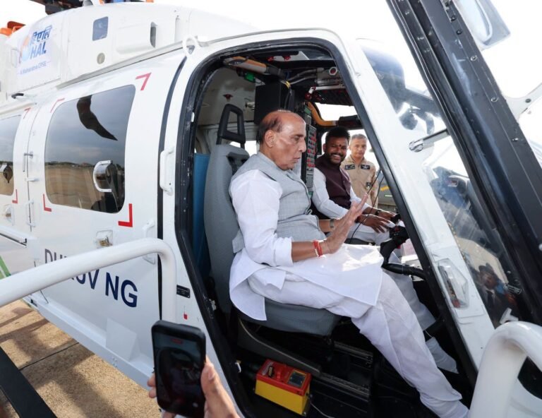 HAL EXPANDS INDIA’S INDIGENOUS TRAINING FLEET AS TEJAS TWIN-SEATERS AND HTT-40s JOIN IAF