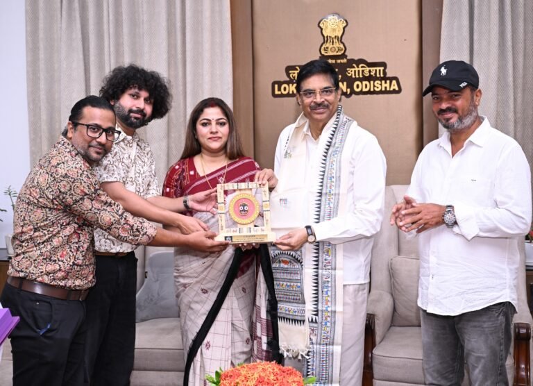 National Award Brings ‘Lahari’ Team to Raj Bhavan, Governor Kambhampati Hails Odia Cinema’s Achievement