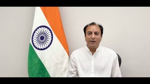 Dalmia Bharat Extends Birthday Greetings to Prime Minister Narendra Modi, Reaffirms Commitment to Viksit Bharat 2047