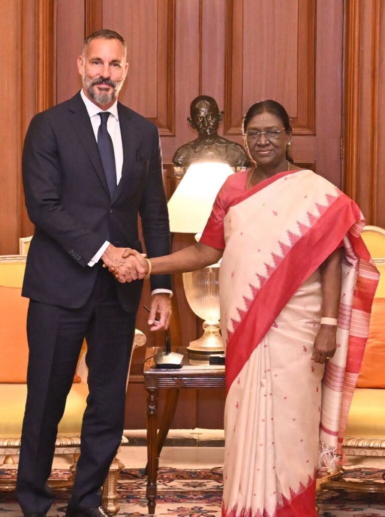PRINCE RAHIM AGA KHAN PAYS COURTESY CALL ON PRESIDENT DROUPADI MURMU AT RASHTRAPATI BHAVAN