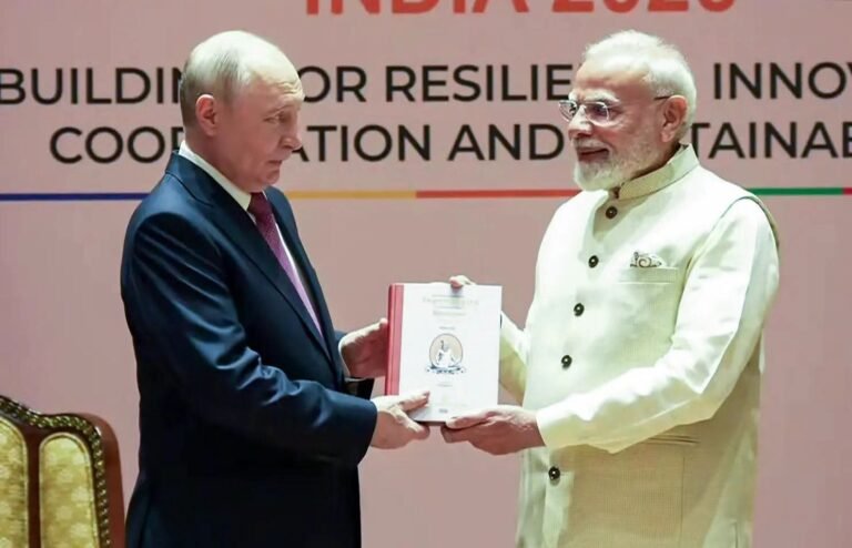 MODI TURNS DIPLOMACY INTO A CULTURAL MESSAGE, PRESENTS RUSSIAN THIRUKKURAL TO PUTIN